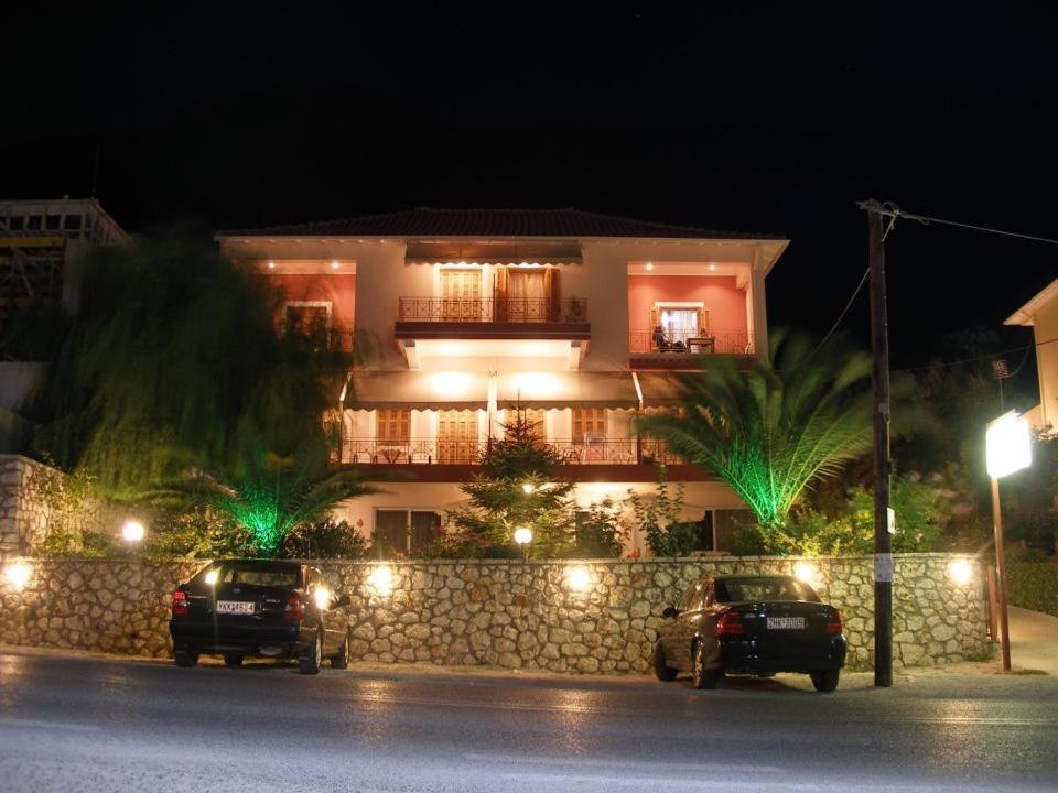 Christianna Studios Nikiana Exterior foto