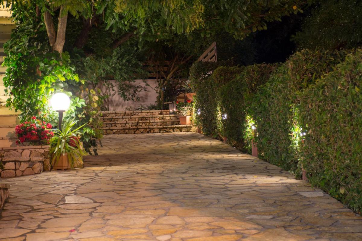 Christianna Studios Nikiana Exterior foto
